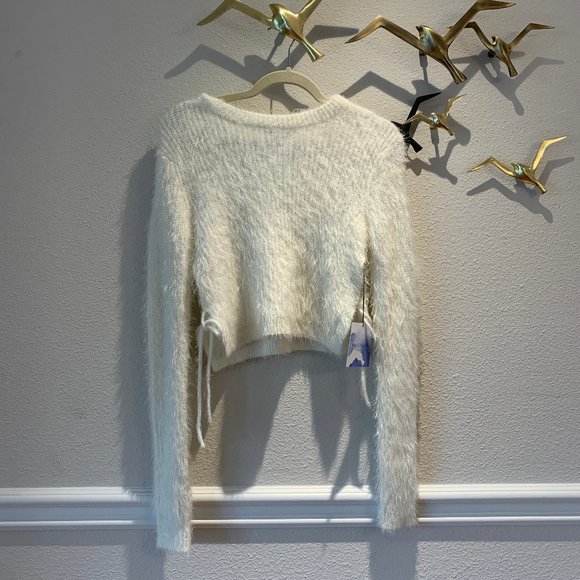 MAJORELLE Sweaters - New Condition - Majorelle Sweater in White